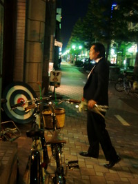 大人なんだぜ(-。-)y-゜゜゜