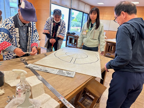 幸田町＆田原市役所　合同けんか凧づくり教室　開催