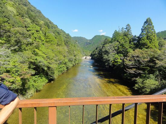 キラキラ　河床
