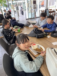 お昼に一息