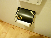 トイレットペーパーホルダー