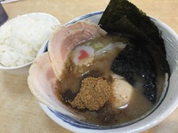 麺屋　　ひこ星　　さん　　で　　ラーメン　　☆