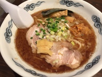室壱羅麺　　さん　　で　　〆の　ラーメン　　☆