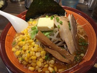 味噌屋　せいべえ　　さん　で　味噌ラーメン　☆