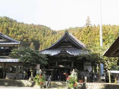 三州田峰村高勝禅寺へ初詣、この梵鐘は難を免れる