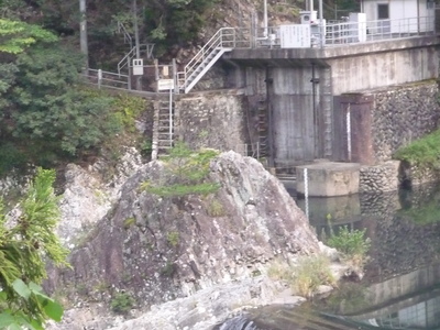 寒狭川の七弁天様ー３．４