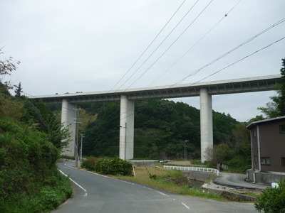 新東名高速道路工事　三度-1６　引佐